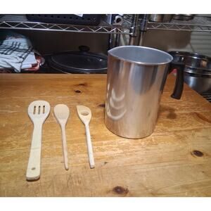 The Flaming Candle 1lb Pouring Melting Pot & Wooden Spatula Set Arts & Crafts